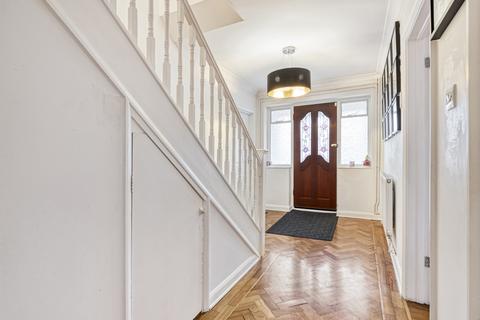 undefined, Belmont Rise, Sutton SM2