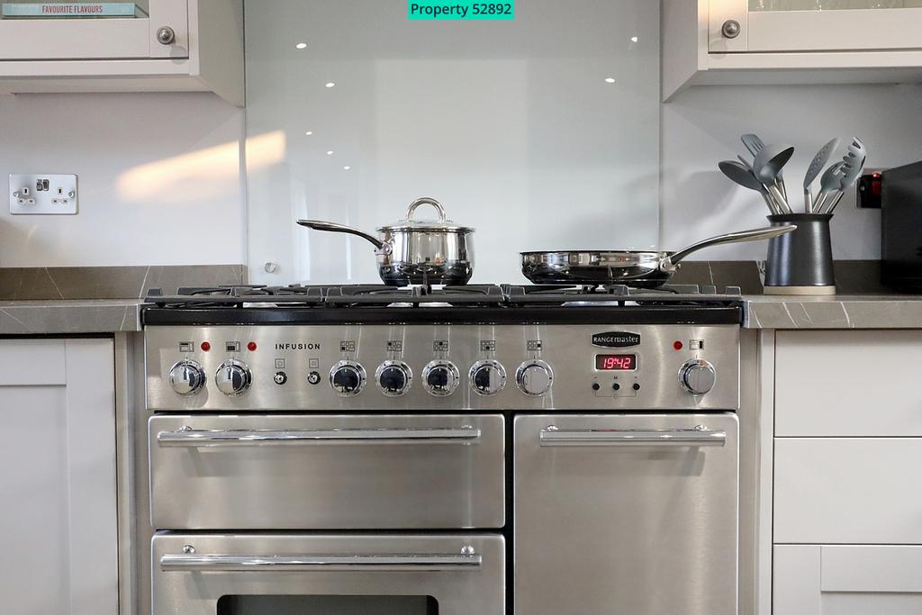 Range cooker