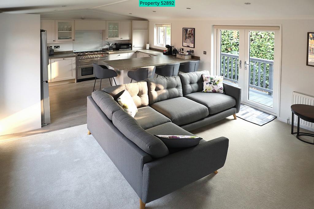 Open-plan kitchen and lounge