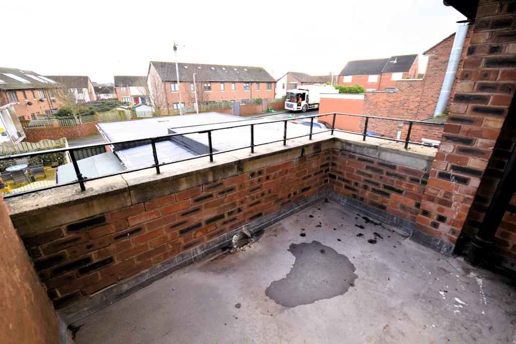 Rear Balcony