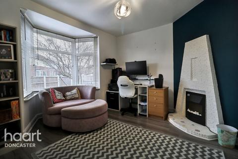 3 bedroom semi-detached house for sale, Brecks Lane, Kirk Sandall, Doncaster