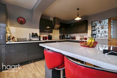 3 bedroom semi-detached house for sale, Brecks Lane, Kirk Sandall, Doncaster