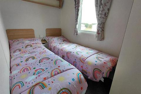 3 bedroom park home for sale, Newperran Holiday Resort  – Cornwall