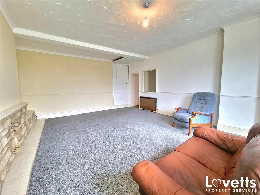 Lounge2.jpg