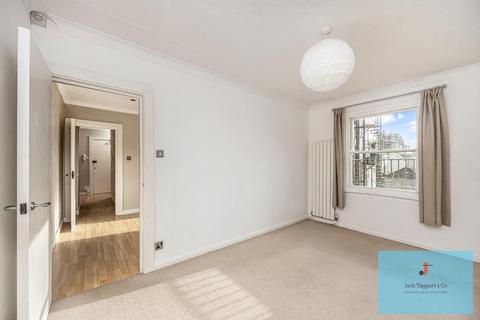 1 bedroom flat for sale, Brunswick Square, Hove