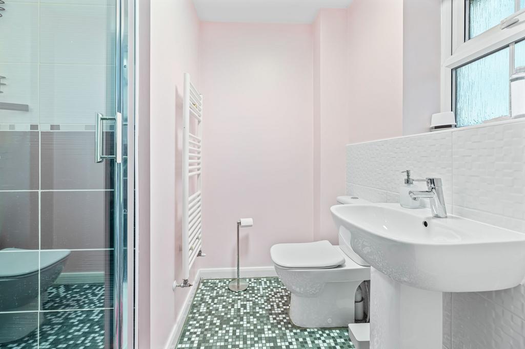 Ensuite