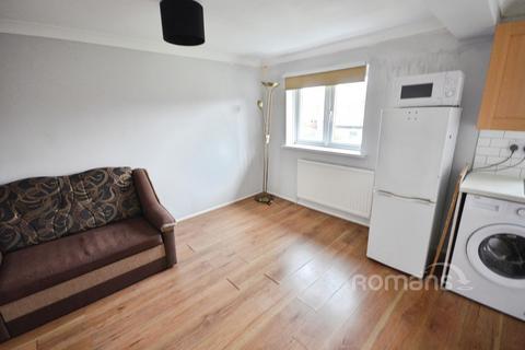 undefined, Greenside, Slough, Berkshire, SL2