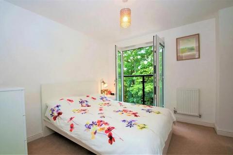 undefined, Edgeworth Close, Slough SL3