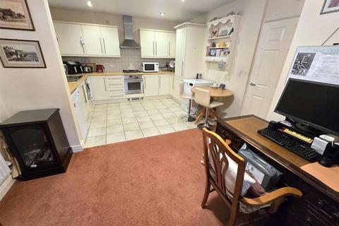 undefined, Esplanade Court, Great Yarmouth