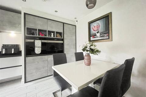 3 bedroom detached house for sale, Rosebay Gardens, Clipstone Village, Mansfield, Nottinghamshire, NG21