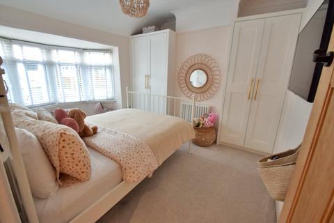 4 bedroom terraced house for sale, Elm Avenue, Chatham, ME4