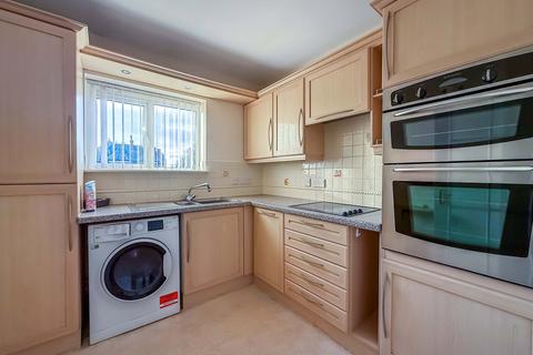 2 bedroom retirement property for sale, Marshside Road, Southport PR9
