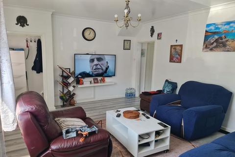 undefined, Chequers Avenue, Hyde Park, Doncaster, South Yorkshire DN4