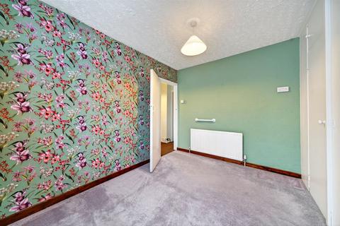 undefined, Phelps Way, Hayes UB3
