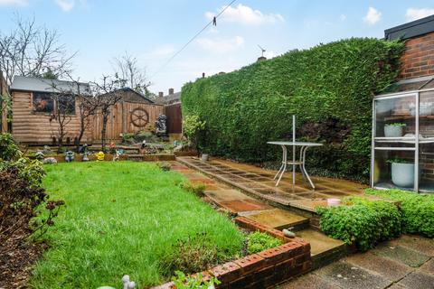 3 bedroom terraced house for sale, Long Furlong Drive, Slough, Berkshire