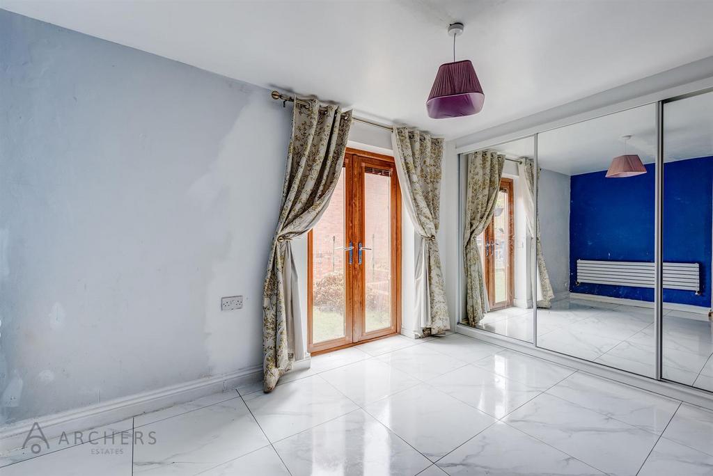 126 Burgoyne Road(Interior)-8.jpg
