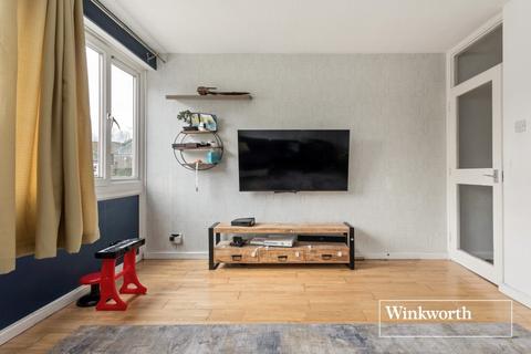 3 bedroom terraced house to rent, RENFREW ROAD, SE11