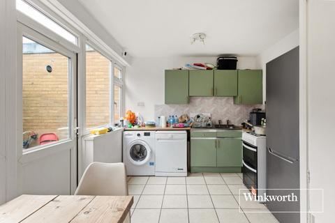 3 bedroom terraced house to rent, RENFREW ROAD, SE11
