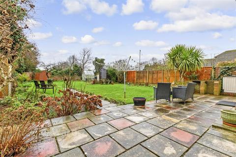 5 bedroom semi-detached house for sale, Hollywood Lane, Rochester ME3