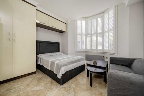 undefined, High Street, London W3