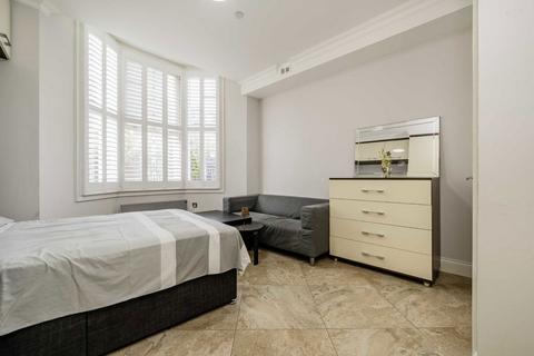 undefined, High Street, London W3