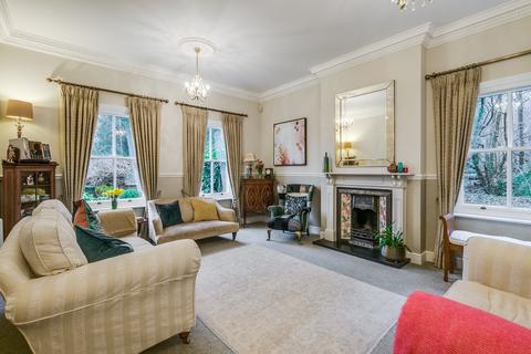 3 bedroom end of terrace house for sale, Sherrards Mansions, Welwyn Garden City, Hertfordshire, AL8 7AY