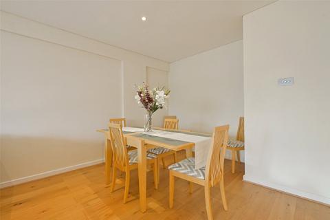 2 bedroom apartment to rent, Farm Yard, Windsor, Berkshire, SL4