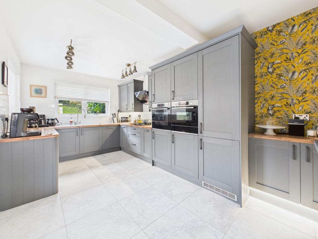 Breakfast Kitchen