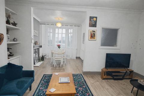 3 bedroom terraced house for sale, Pontygwindy Road, Caerphilly, CF83 3HR