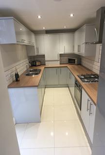 6 bedroom house of multiple occupation to rent, Rectory Road, Bensham NE8