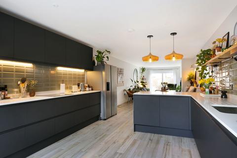undefined, Little Herberts Road, Cheltenham GL53