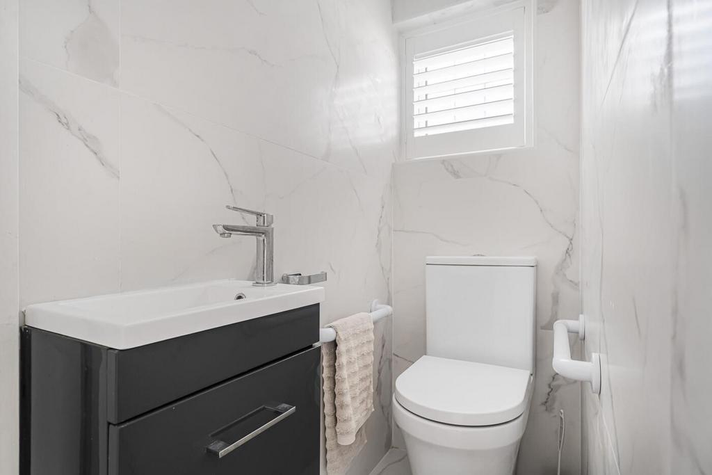 Separate wc