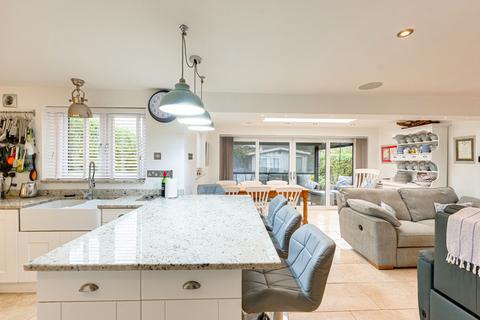 3 bedroom semi-detached house for sale, Harrison Gardens, Hockley, SS5