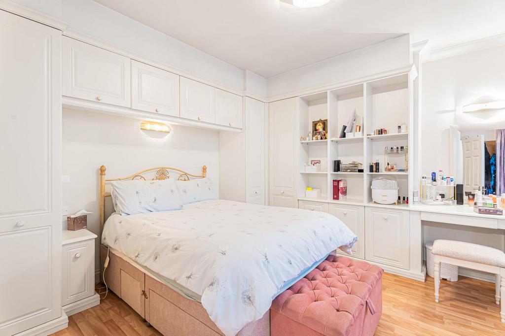 BEDROOM 3 (front)