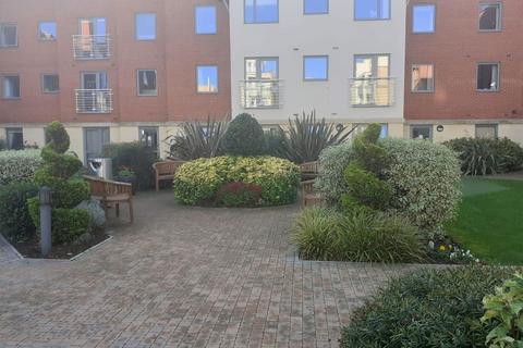 1 bedroom apartment for sale, Lysander House, Josiah Drive, Ickenham, Uxbridge, UB10 8FB
