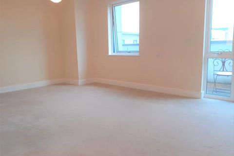 1 bedroom apartment for sale, Lysander House, Josiah Drive, Ickenham, Uxbridge, UB10 8FB