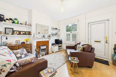 2 bedroom terraced house for sale, City Road, Norwich