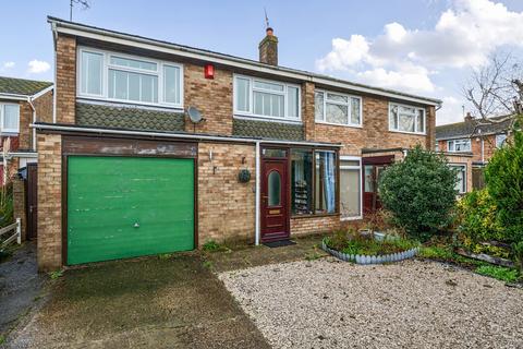 undefined, Bourton Close, Tilehurst, Reading