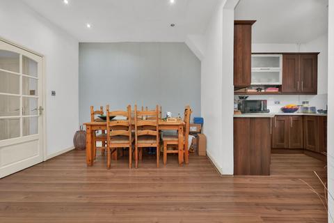 3 bedroom terraced house for sale, Wise Road, Stratford, E15