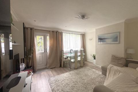 undefined, River Park Gardens, Bromley