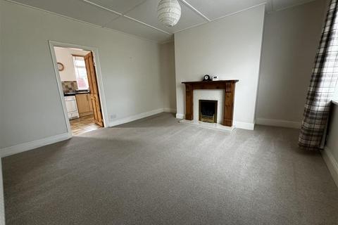 2 bedroom end of terrace house to rent, Walker Street, Bowburn