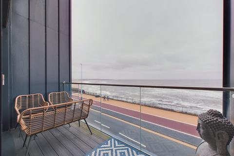 3 bedroom duplex for sale, Esplanade, Whitley Bay, NE26