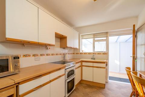 2 bedroom detached bungalow for sale, Queens Field East, West Meads, Bognor Regis