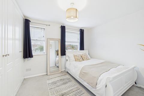 1 bedroom flat for sale, Molyneux Drive, Tooting Bec
