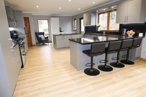 undefined, Glenskiach, Evanton IV16