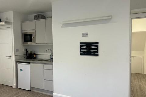 undefined, Mitcham Road, London