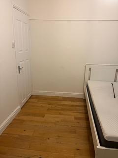 undefined, Wyllen Close, London E1