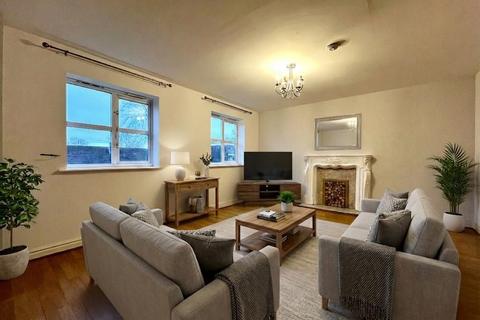 undefined, Manor Avenue, Sale