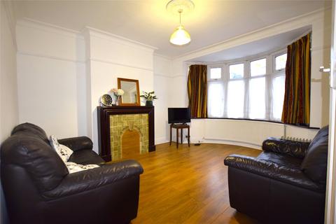 3 bedroom semi-detached house to rent, Deanscroft Avenue, London NW9