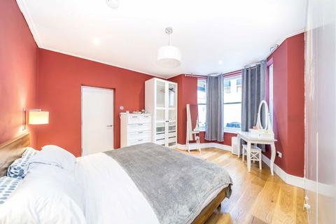 undefined, Elgin Avenue, Maida Vale W9